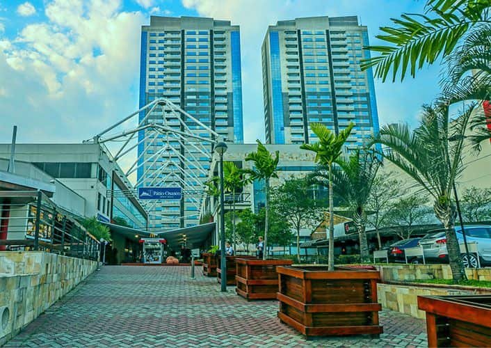Prédio do Osasco Prime Center, onde fica a Apis Coworking